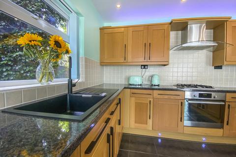 4 Main Road, Wilford, Nottingham, NG11 7AR
