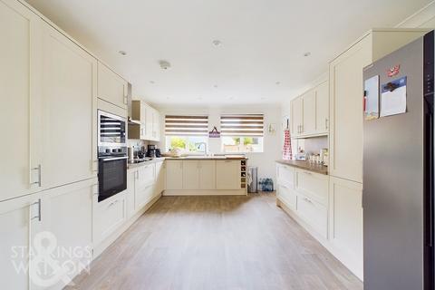 3 Ditchingham Dam, Ditchingham, Bungay, NR35 2JQ
