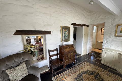 2 bedroom cottage for sale, Caeathro, Caeathro, LL55