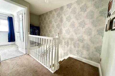 47 Beechfield Walk, Waltham Abbey, EN9 3AB