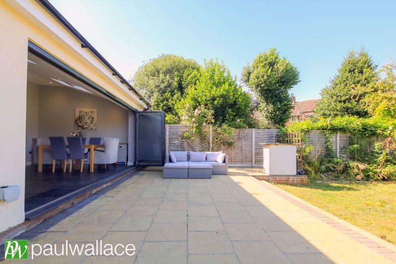 Corner Plot Rear...