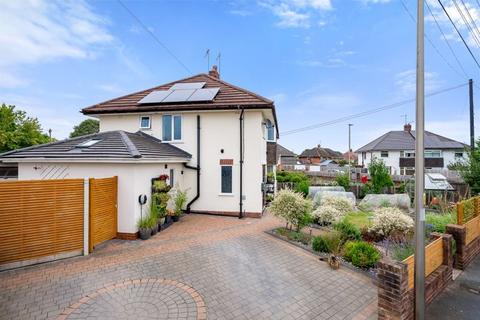 4 bedroom semi-detached house for sale, Meeanee Drive, Nantwich