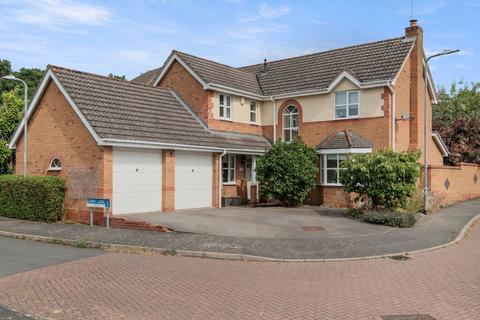 4 bedroom detached house for sale, Dairy Lane, Brockhill, Redditch B97 6TR