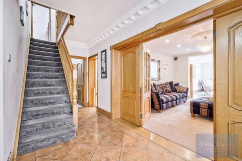 6 bedroom detached house for sale, Chigwell Rise, Chigwell IG7