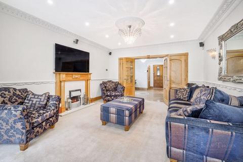 6 bedroom detached house for sale, Chigwell Rise, Chigwell IG7