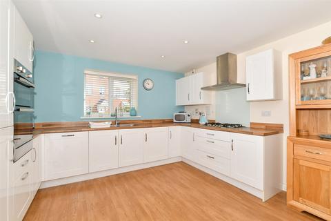 4 bedroom detached house for sale, Sargent Way, Broadbridge Heath, Horsham, West Sussex