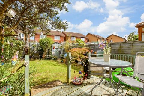 2 bedroom semi-detached house for sale, Willow Way, Sandown, Isle of Wight