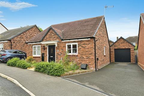 2 bedroom detached bungalow for sale, Bloxham Way, Radford Semele, Leamington Spa