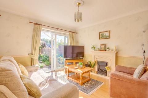 4 Brambleside, High Wycombe, HP11 1JZ