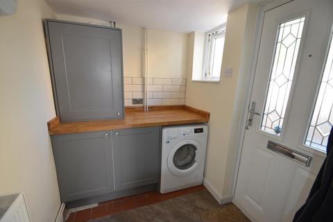 9 West Drive, Arlesey, SG15 6RW