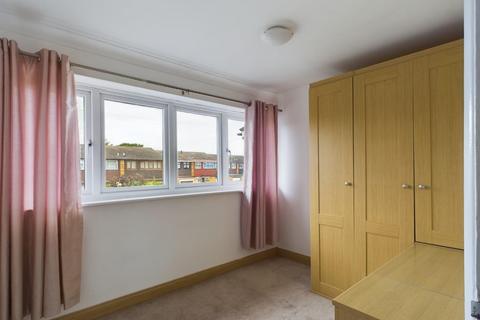 21 Venette Close, Rainham, RM13 9EA