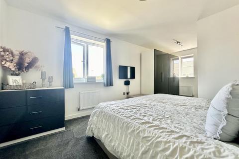 37 Atkyns Drive, Tuffley, Gloucester, GL4 0XY