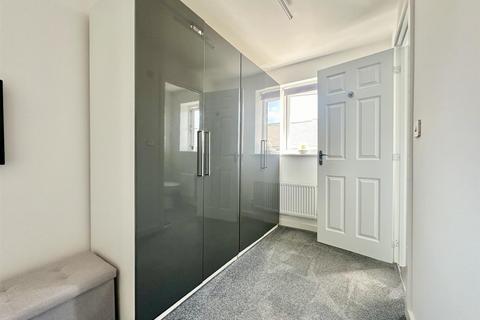 37 Atkyns Drive, Tuffley, Gloucester, GL4 0XY
