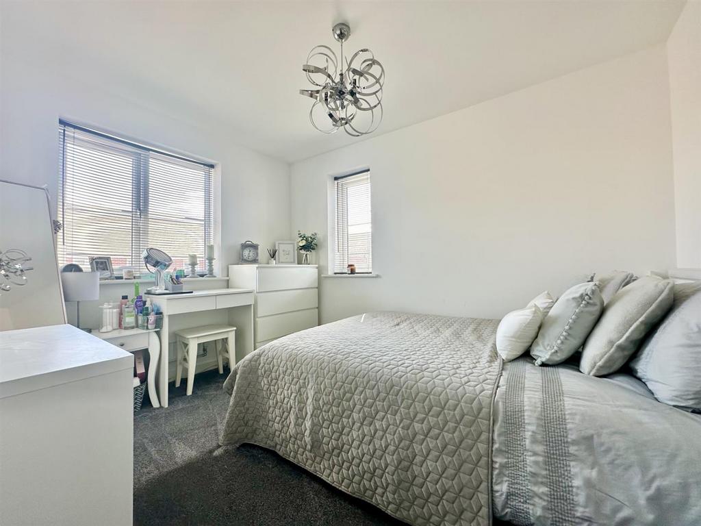 Bedroom2.jpg
