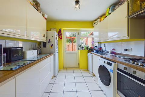 3 bedroom semi-detached house for sale, Laburnham Road, Bedfordshire SG18