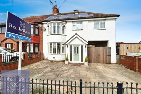 3 bedroom semi-detached house for sale, Main Road, Hull HU11