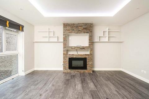 undefined, Jengar Close, Sutton SM1