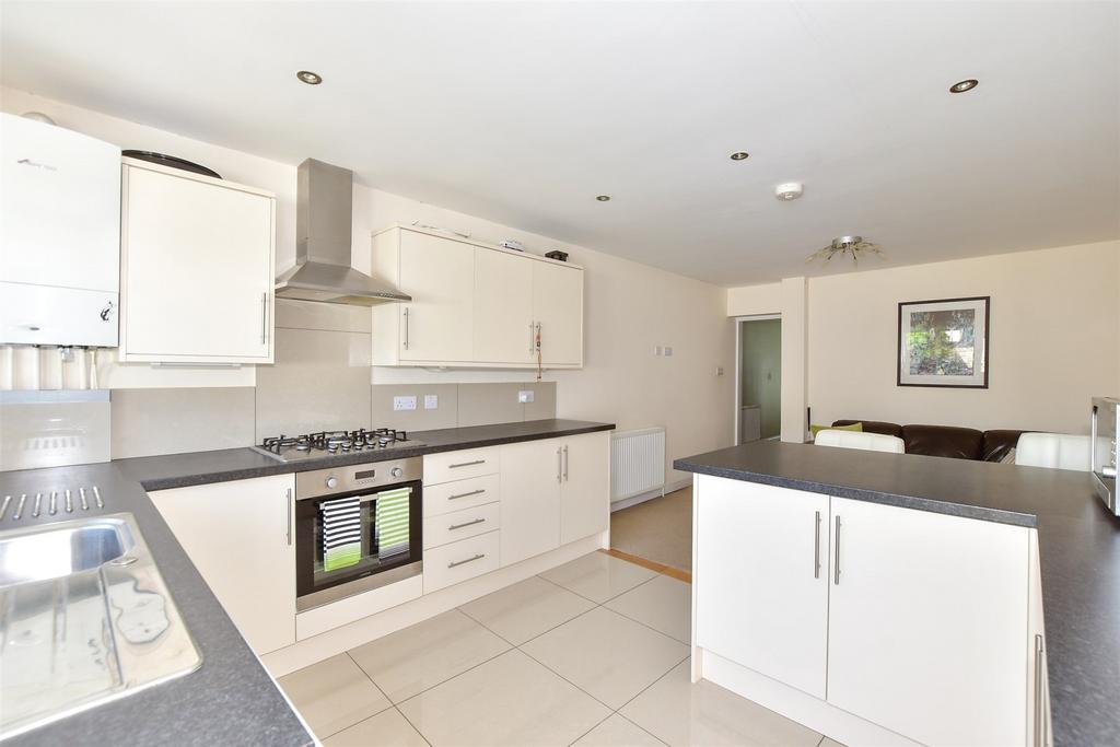 Kitchen/ Breakfast Room