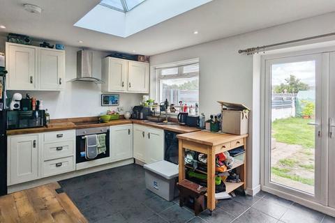 73 Brynhyfryd Road, Briton Ferry, Neath, SA11 2LE