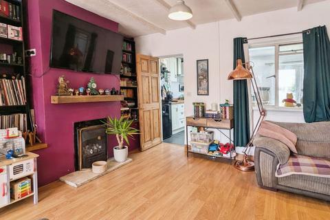 73 Brynhyfryd Road, Briton Ferry, Neath, SA11 2LE