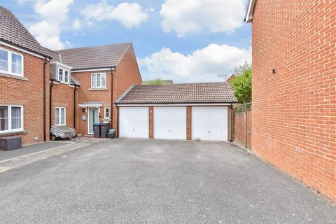 5 Kinson Way, Whitfield, Dover, CT16 2FB