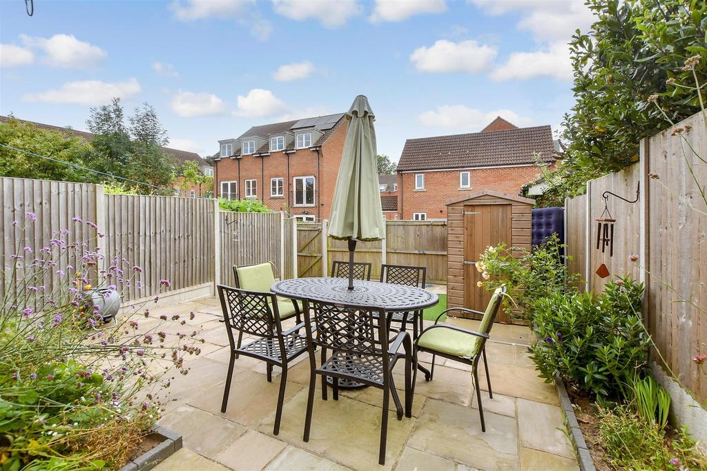 Patio / Decking