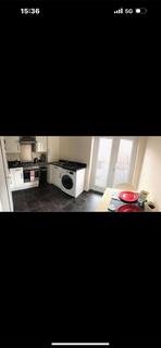 3 bedroom townhouse to rent, Elmwood Park Mews, Newcastle Upon Tyne NE13