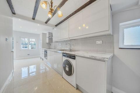 4 bedroom semi-detached house for sale, Lodge Crescent, , BR6