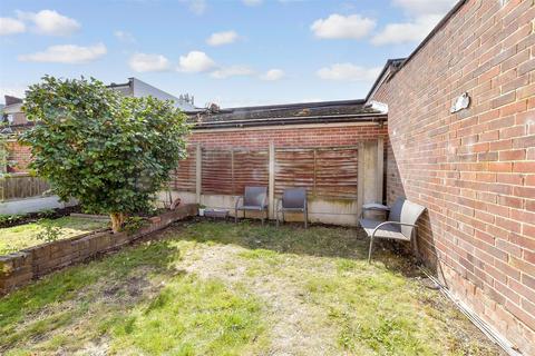 2 bedroom maisonette for sale, Edgar Road, Chadwell Heath, Essex