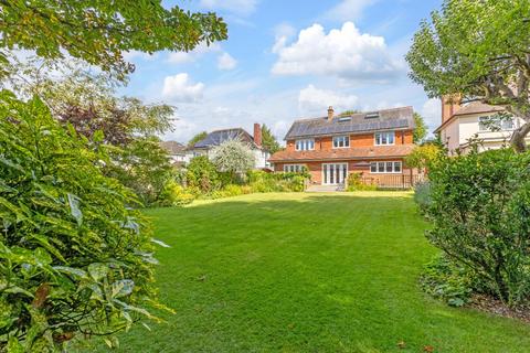 6 bedroom detached house for sale, Linden Drive, Leicester LE5