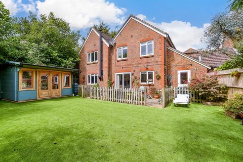 5 bedroom detached house for sale, Cricketers Close, Ashington, West Sussex