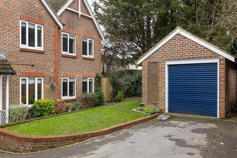 5 bedroom detached house for sale, Cricketers Close, Ashington, West Sussex