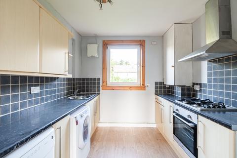 164/6 Drum Brae Drive, Edinburgh, EH4 7SH