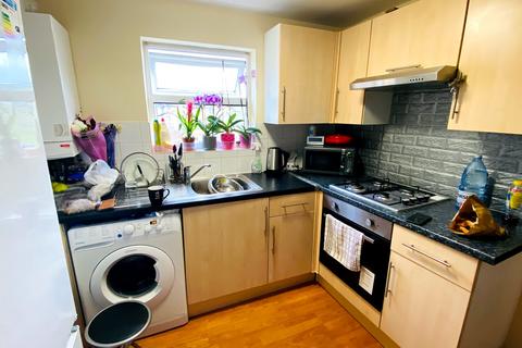 Studio to rent, BEAUTIFUL STUDIO FLAT | AVAILABLE 25 AUGUST, London E11