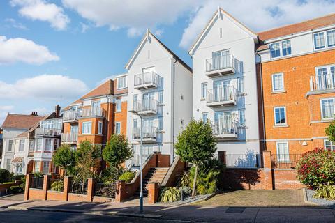 2 bedroom apartment for sale, Pembury Road, Westcliff-on-sea, SS0