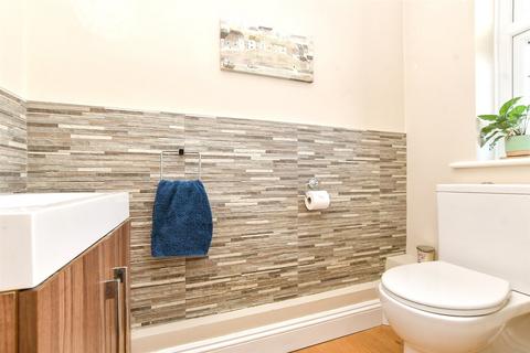 45a Beaconsfield Road, Epsom, KT18 6HY