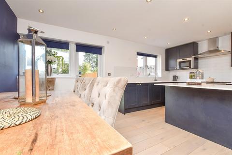 45a Beaconsfield Road, Epsom, KT18 6HY