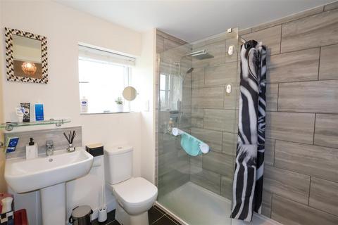 24 Honeysuckle Way, Sowerby, Thirsk, YO7 3SH
