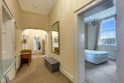 43 The Crescent, Gloucester, GL1 3LF