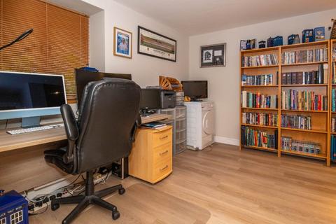 1 Dawsons Court, Settle, BD24 9RX