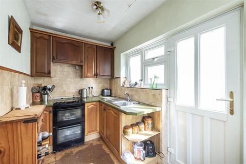 3 bedroom semi-detached house for sale, Lower Luton Road, Wheathampstead