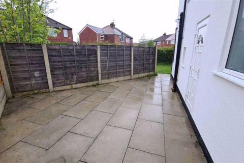 3 bedroom semi-detached house for sale, Lyme Grove, Manchester M43