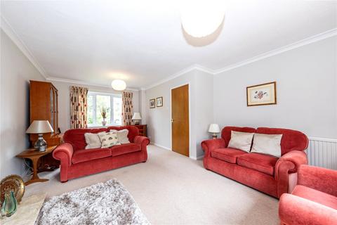 6 Carters Close, Sherington, Newport Pagnell, MK16 9NW