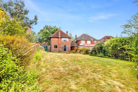 27 Fairoak Drive, London, SE9 2QG