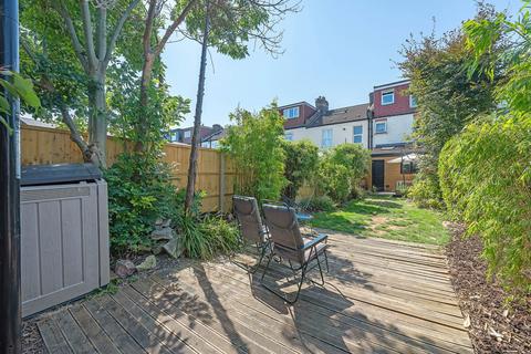 62 Belmont Road, Beckenham, BR3 4HN