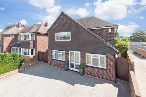 5 bedroom detached house for sale, Marconi Road, Northfleet, Gravesend, Kent