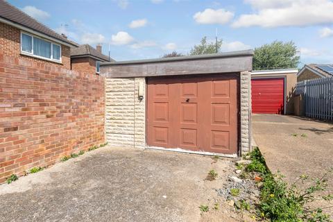 2 Marconi Road, Northfleet, Gravesend, DA11 8LJ
