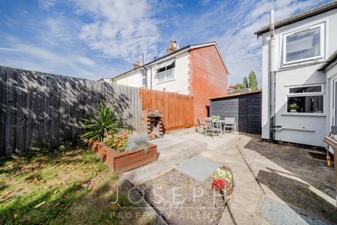 26 Cauldwell Hall Road, Ipswich, IP4 4QB