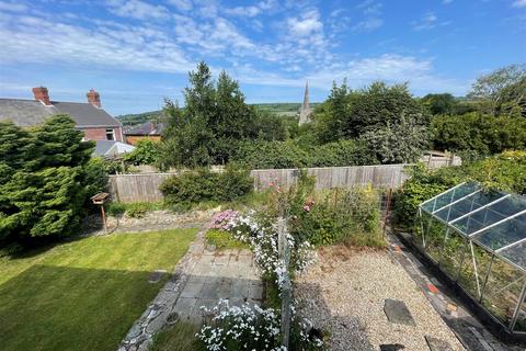 3 bedroom detached house for sale, Alstred Street, Kidwelly