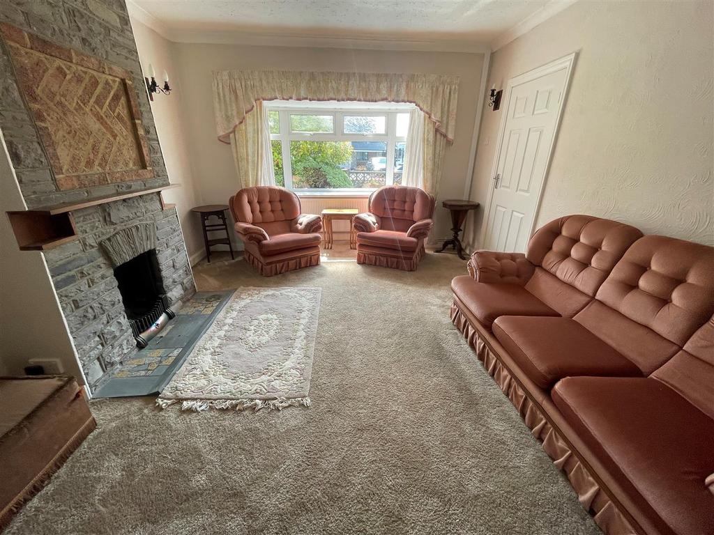 Sitting Dining Room